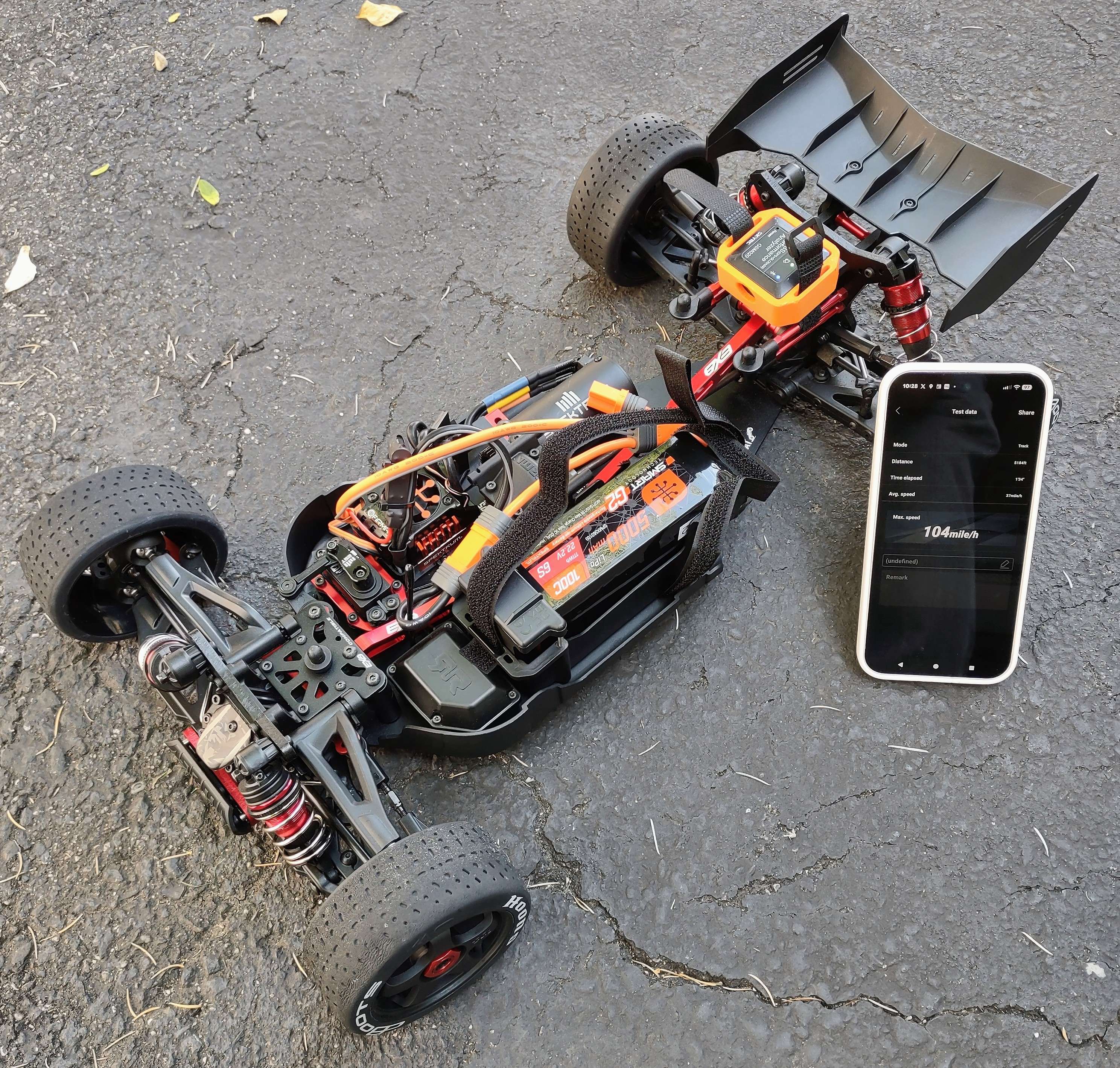 Arrma Typhon V5 6S run photo