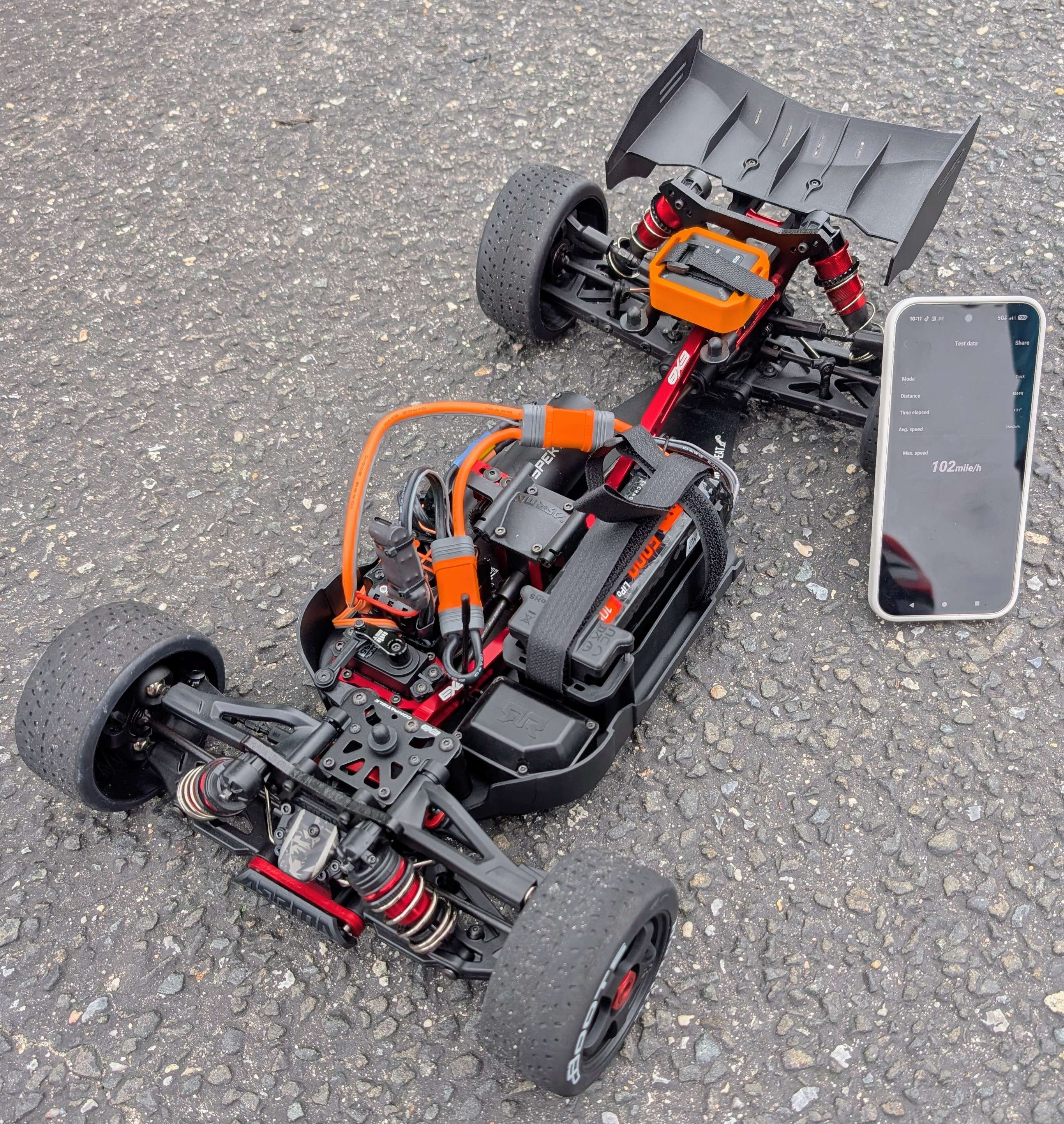 Arrma Typhon V5 6S run photo