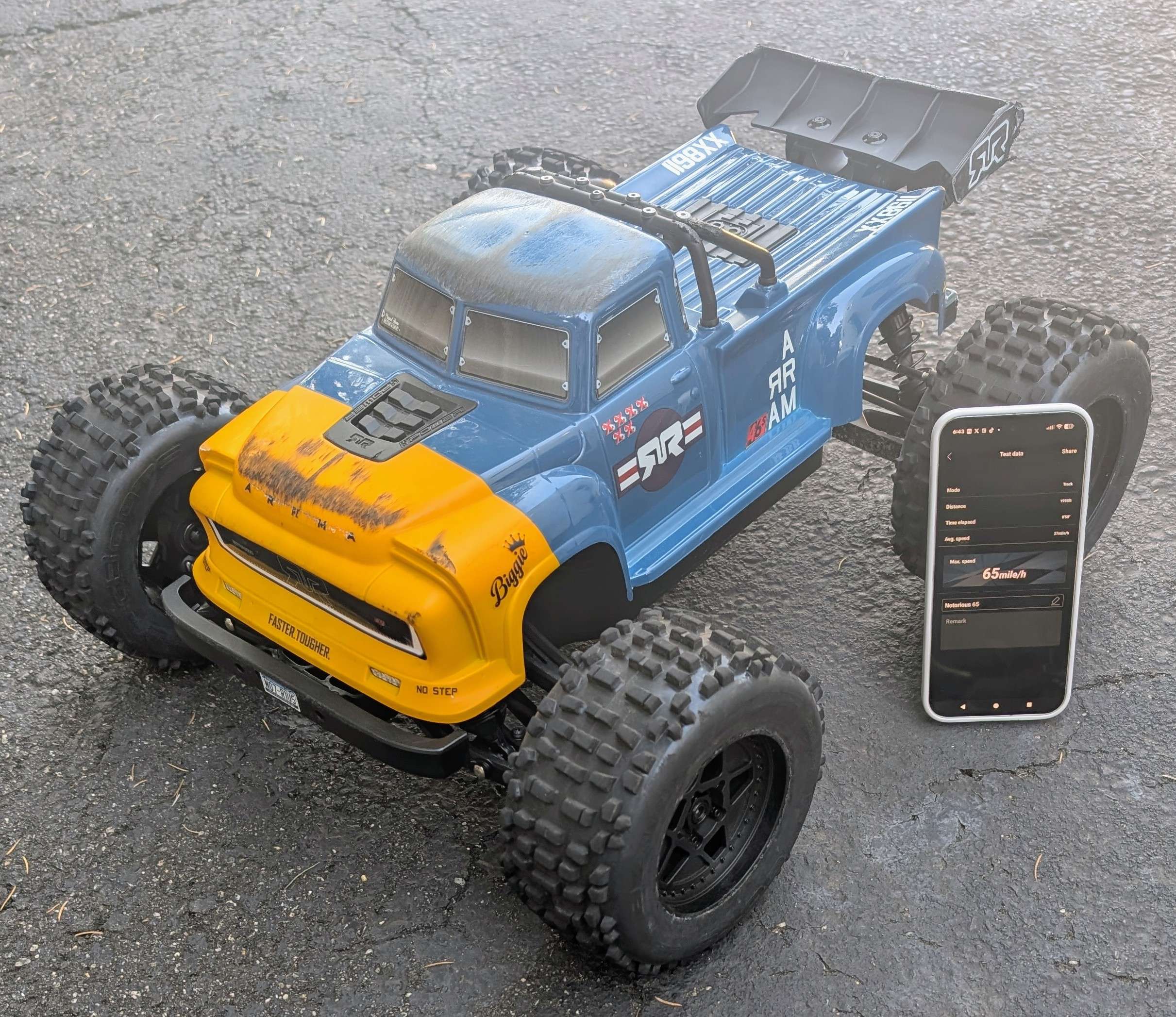 ARRMA Notorious 6s run photo
