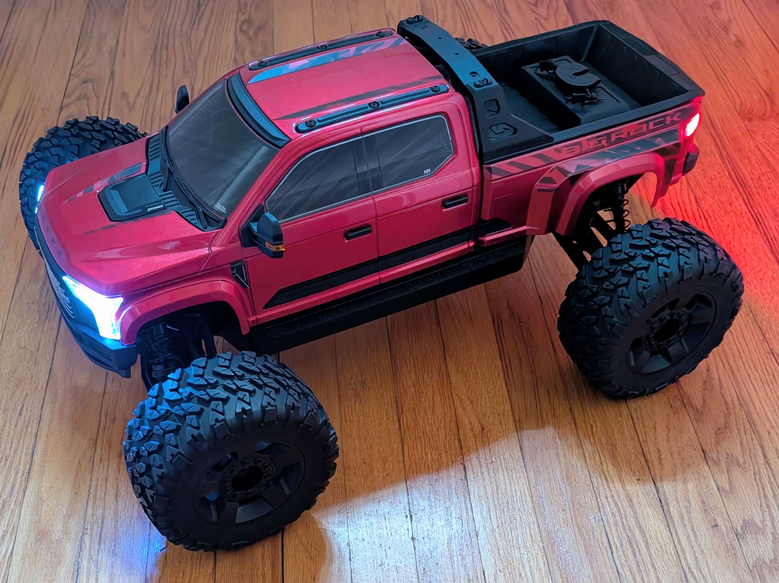 ARRMA BIG ROCK 6S run photo