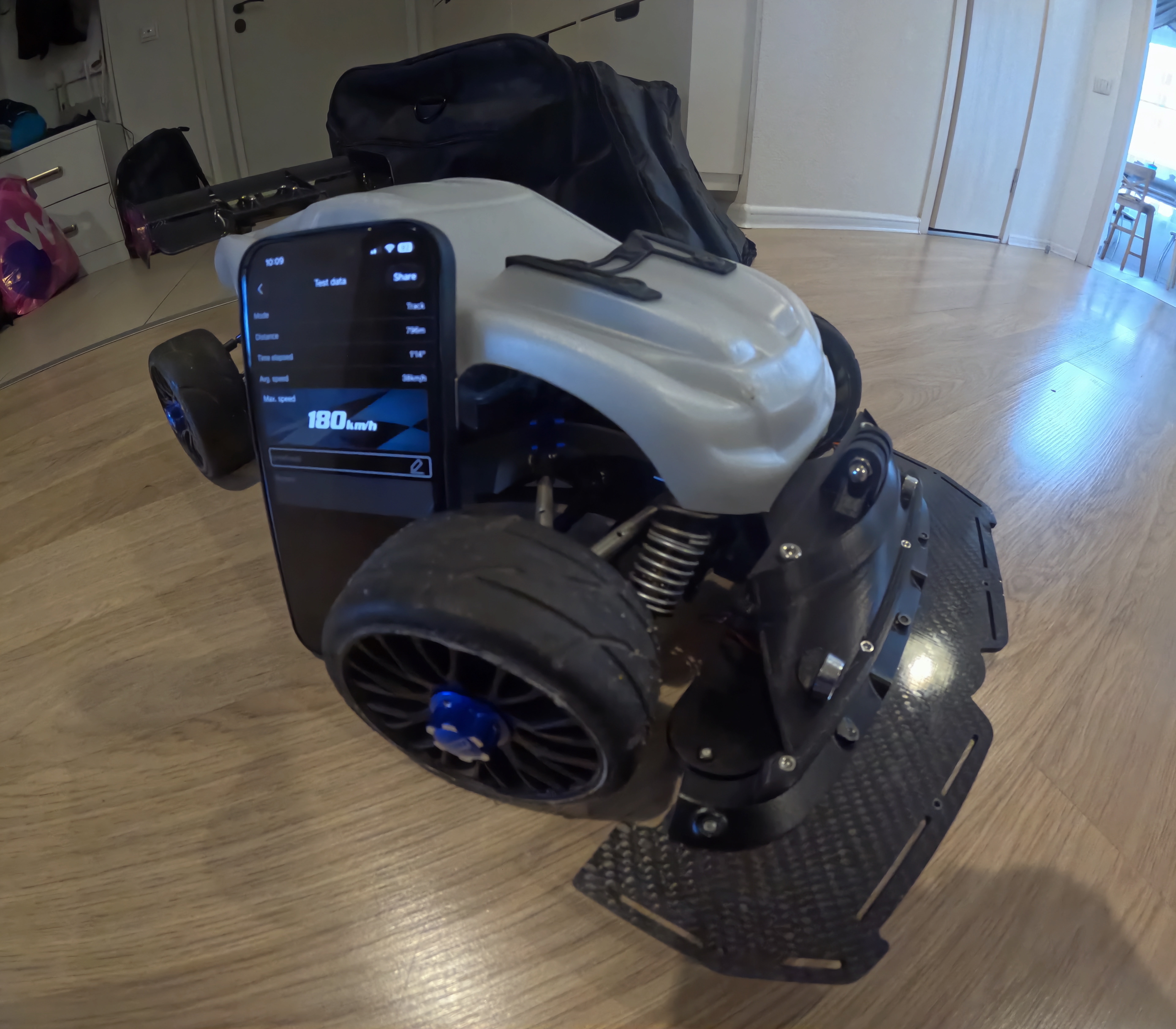 Traxxas Rustler 4X4/VXL run photo